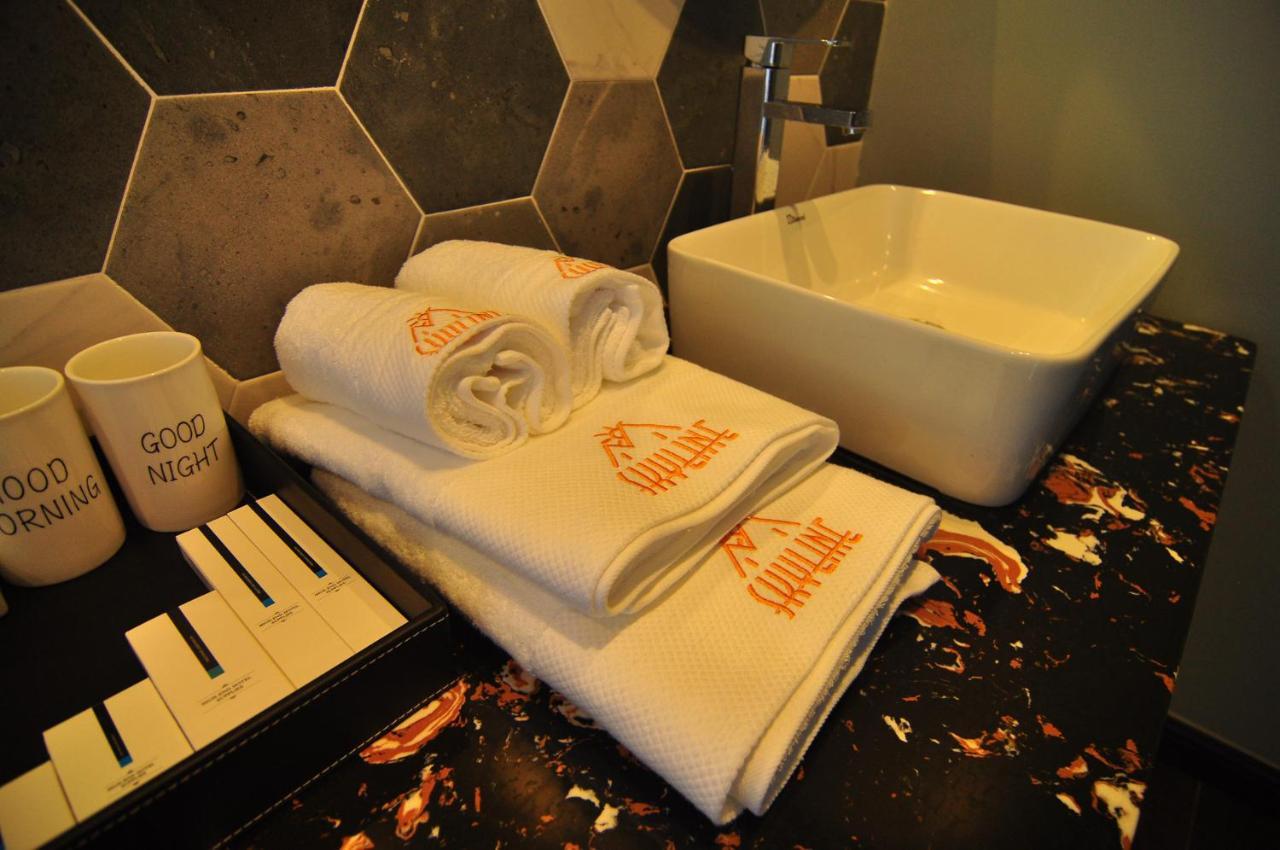 Saipan Skyline Designers Hotel Extérieur photo